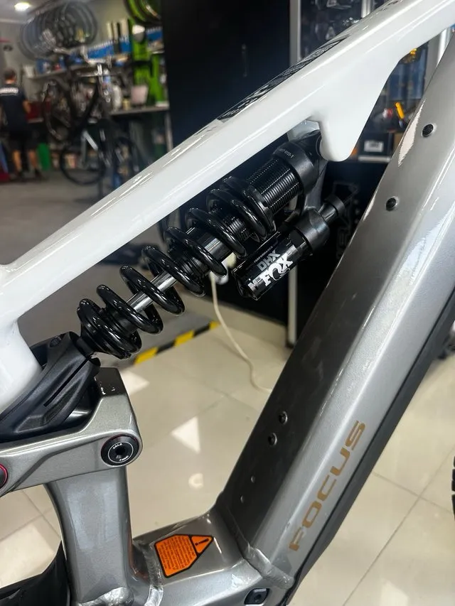 Focus Bicicleta Eléctrica