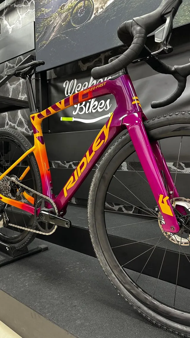 BICICLETA DE GRAVEL RIDLEY KANZO FAST