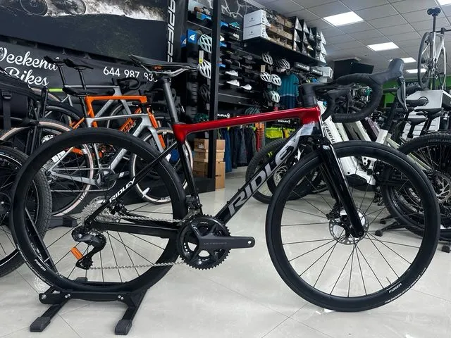 BICICLETA DE CARRETERA RIDLEY FALCN