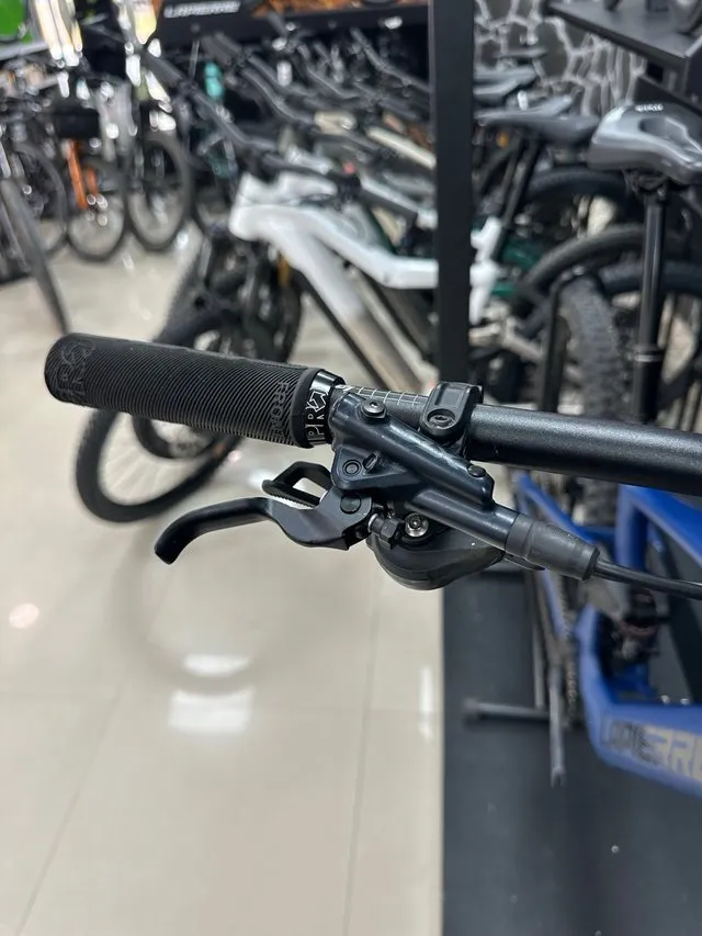 Bicicleta electrica LAPIERRE E-ZESTY