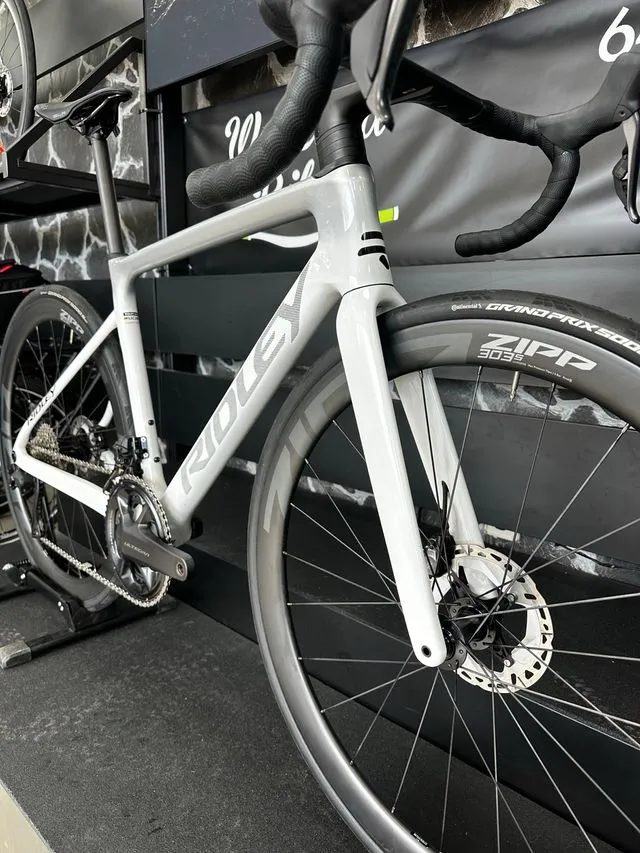 BICICLETA DE CARRETERA RIDLEY FALCN