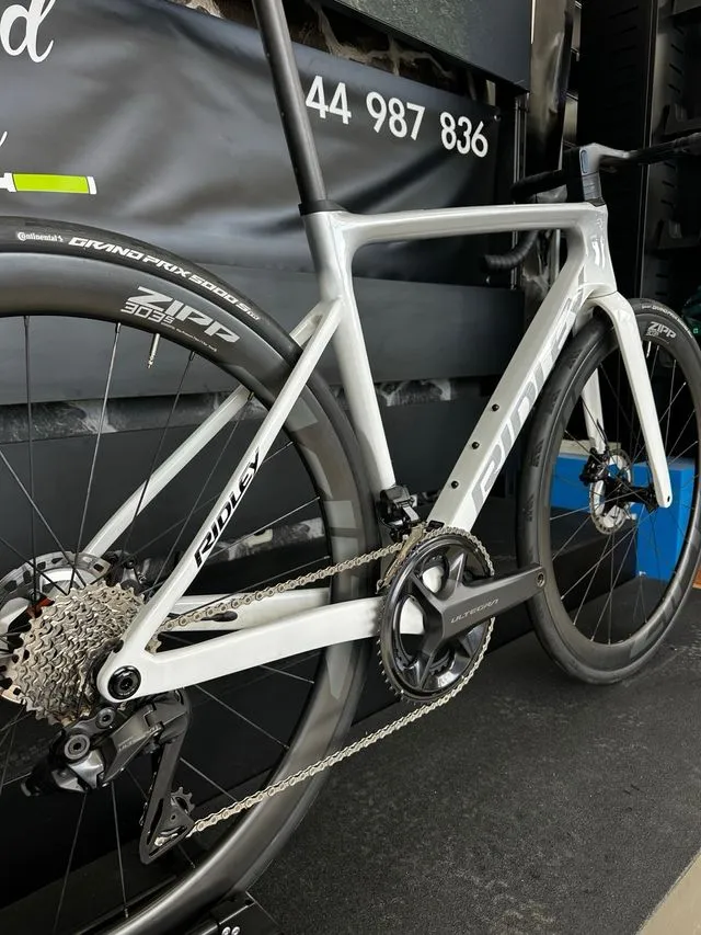 BICICLETA DE CARRETERA RIDLEY FALCN
