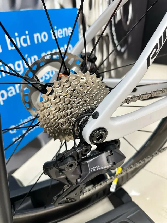 BICICLETA DE CARRETERA NUEVA RIDLEY FALCN RS