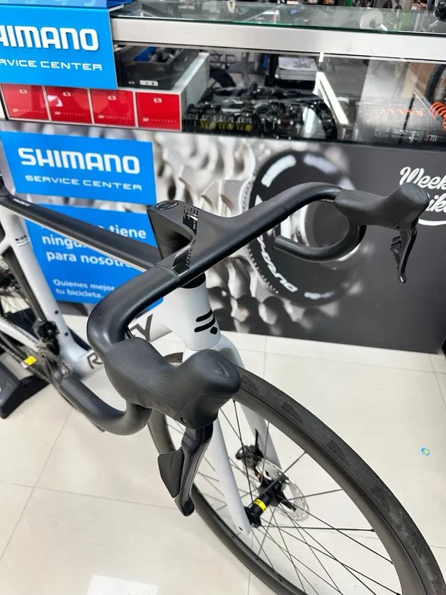BICICLETA DE CARRETERA NUEVA RIDLEY FALCN RS
