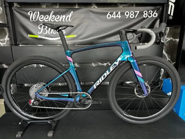 BICICLETA DE GRAVEL RIDLEY KANZO FAST