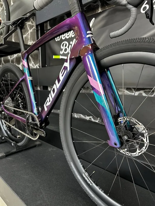 BICICLETA DE GRAVEL RIDLEY KANZO FAST