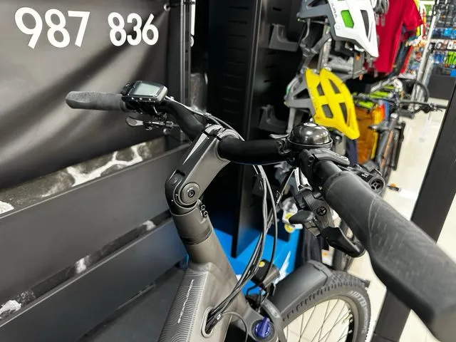 BICICLETA ELECTRICA NUEVA LAPIERRE EEXPLORER 7.6 
