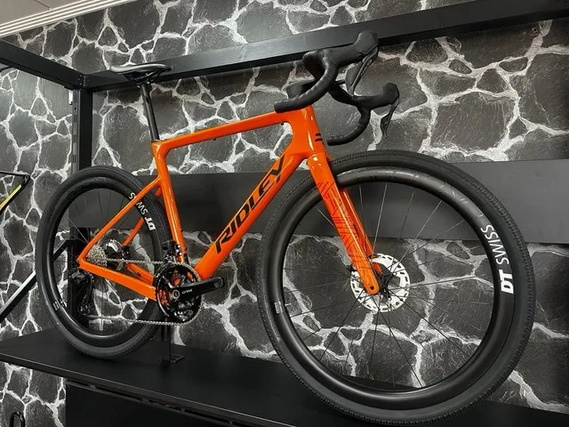 Bicicleta de Gravel Ridley Astra Naranja de test
