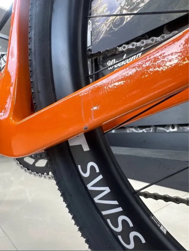 Bicicleta de Gravel Ridley Astra Naranja de test