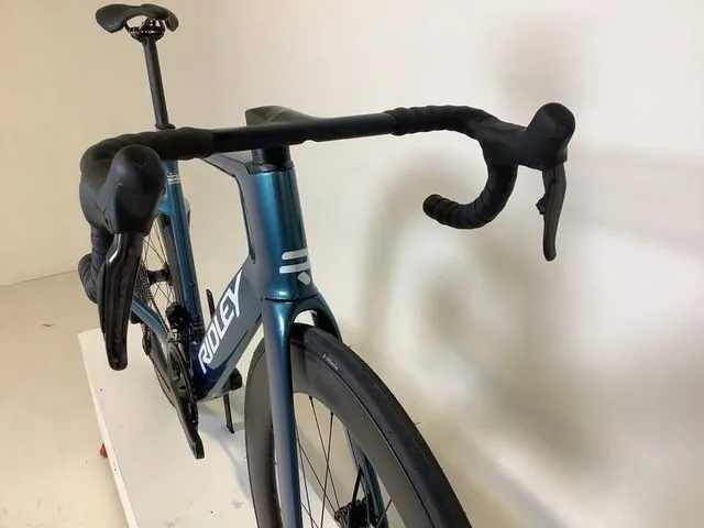 BICICLETA DE CARRETERA RIDLEY NOAH