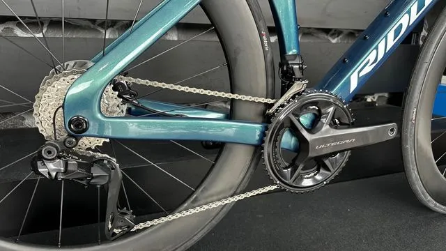 BICICLETA DE CARRETERA RIDLEY NOAH
