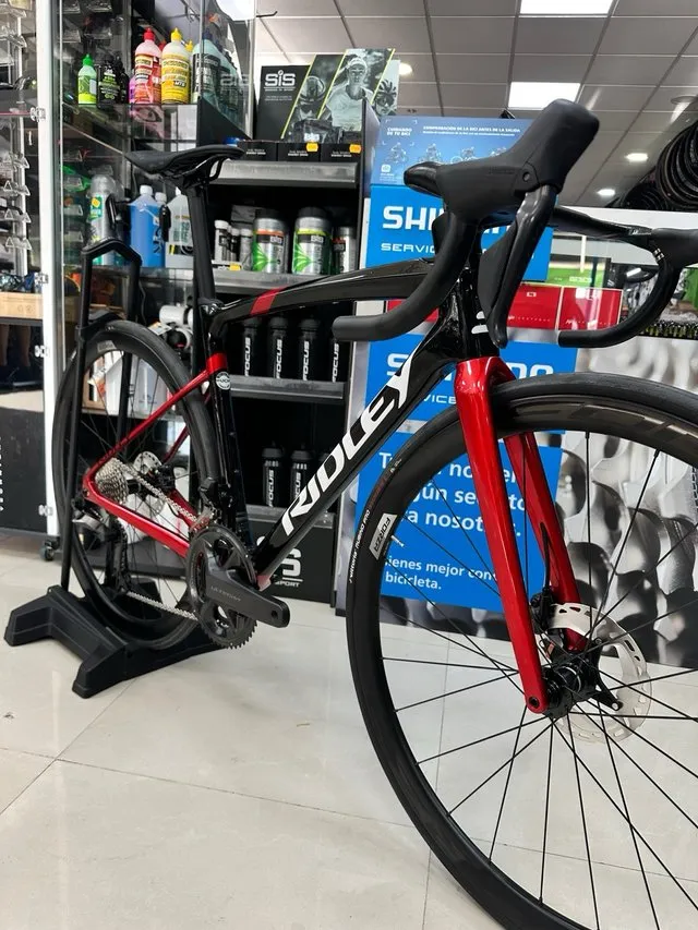 BICICLETA DE CARRETERA RIDLEY FENIX
