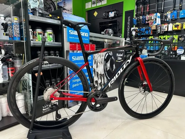 BICICLETA DE CARRETERA RIDLEY FENIX