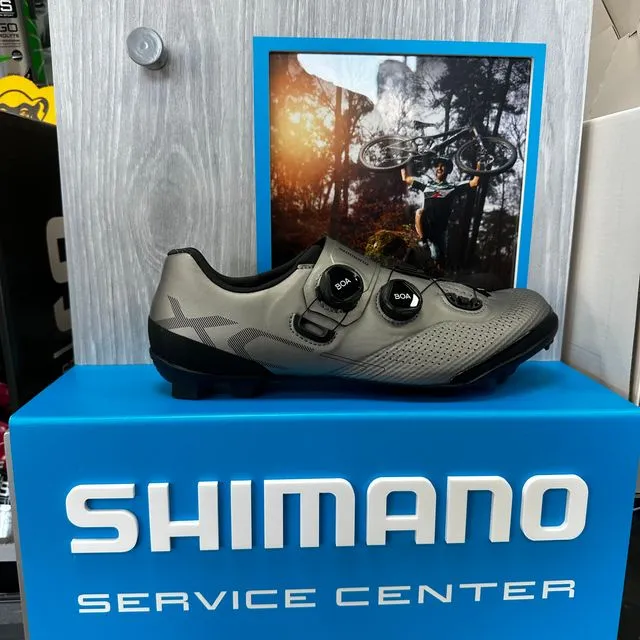 SHIMANO XC7