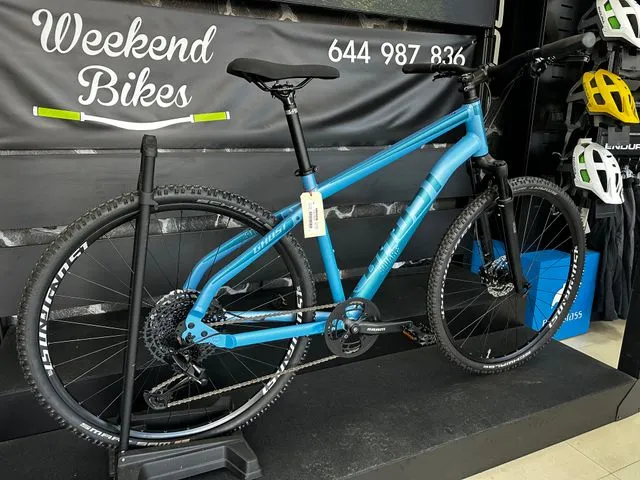 BICICLETA NUEVA GHOST SQUARE ESSENTIAL