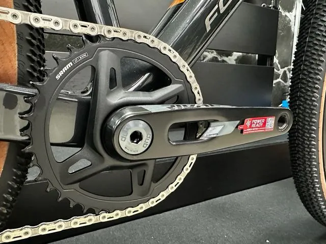 BICICLETA DE GRAVEL FOCUS ATLAS 8.9