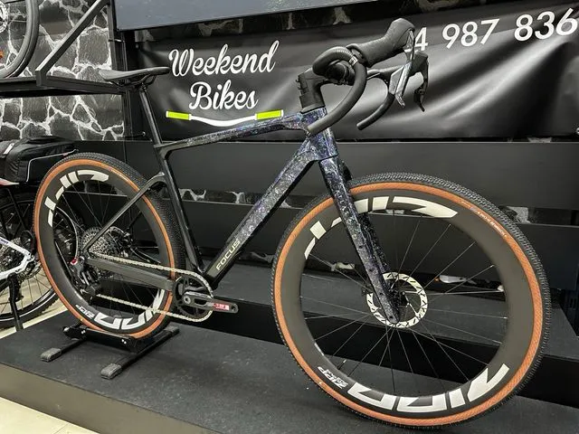 BICICLETA DE GRAVEL FOCUS ATLAS 8.9