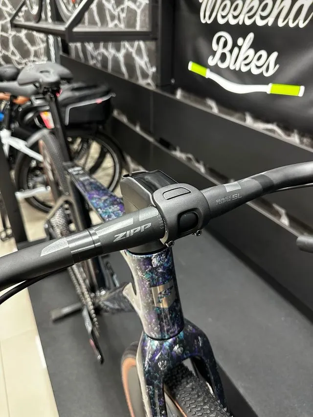 BICICLETA DE GRAVEL FOCUS ATLAS 8.9