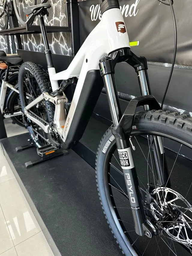 EBIKE FOCUS JAM 2 6.7 800wh