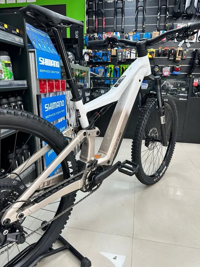 BICICLETA ELECTRICA FOCUS JAM 2 6.7 800wh
