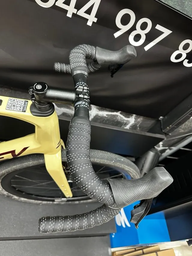 BICICLETA DE GRAVEL RIDLEY KANZO ADVENTURE