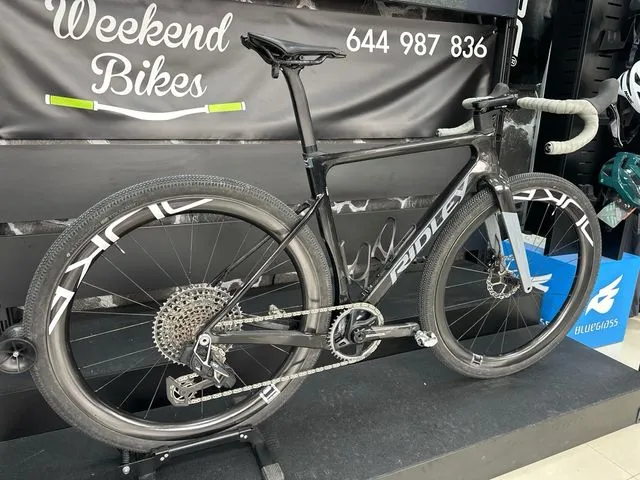 BICICLETA DE GRAVEL RIDLEY ASTR RS