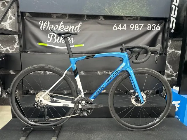 BICICLETA DE CARRETERA EDDY MERCKX 525