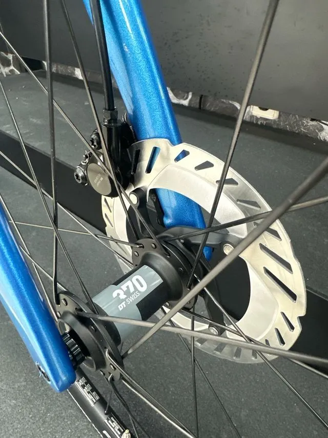 BICICLETA DE CARRETERA EDDY MERCKX 525