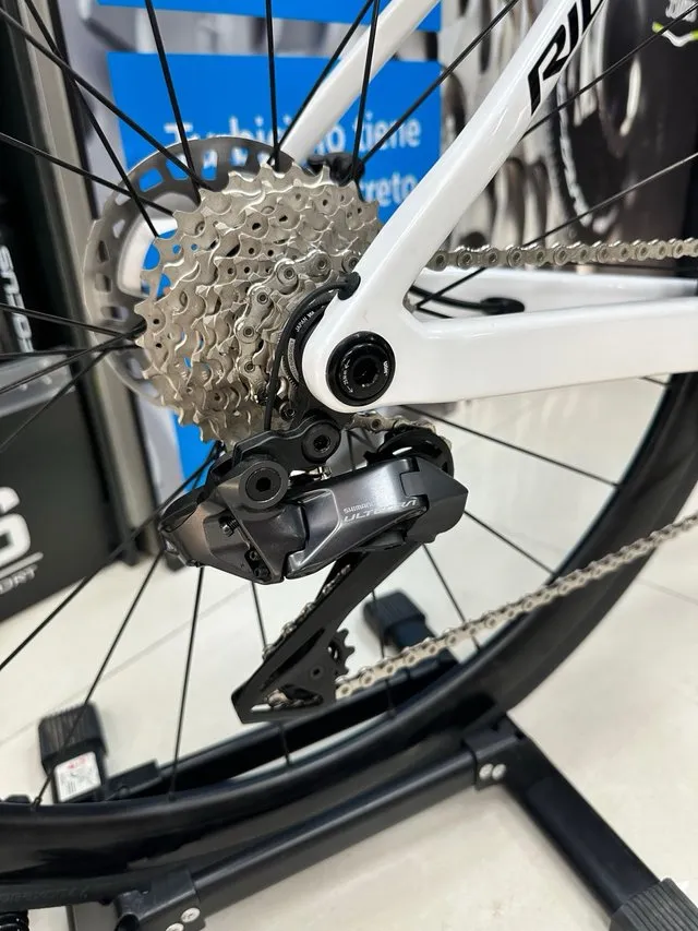 BICICLETA DE CARRETERA RIDLEY FALCN