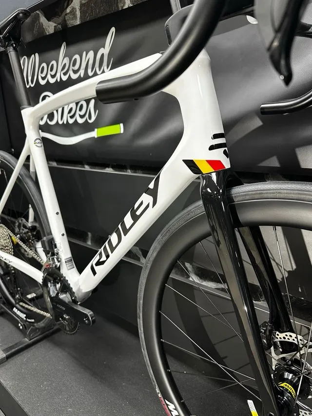 BICICLETA DE CARRETERA RIDLEY FÉNIX SLIC