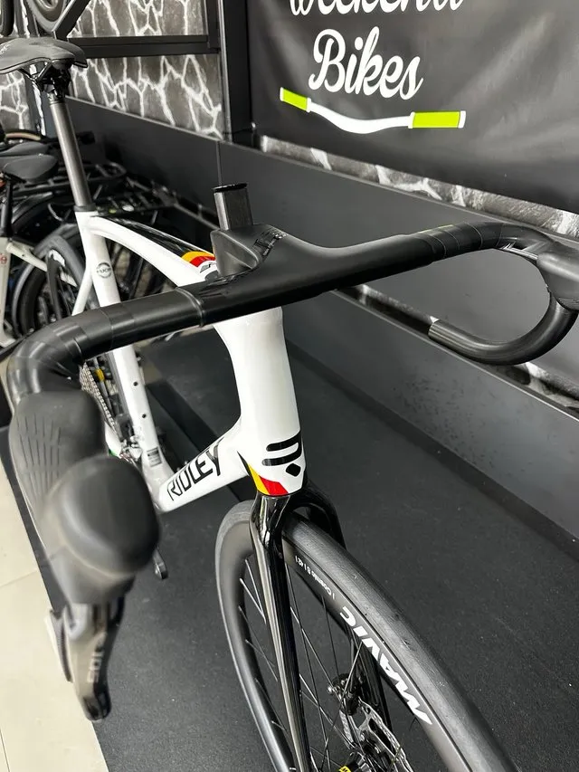 BICICLETA DE CARRETERA RIDLEY FÉNIX SLIC