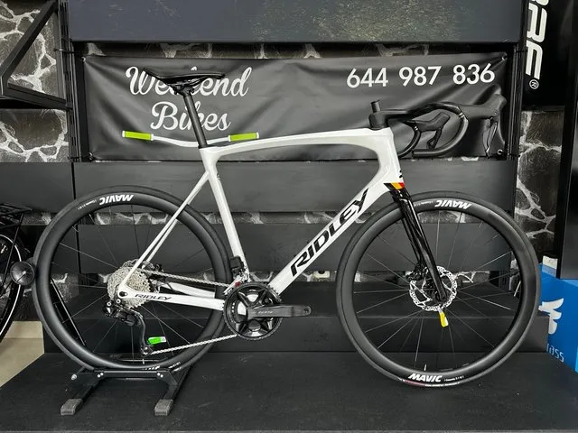 BICICLETA DE CARRETERA RIDLEY FÉNIX SLIC